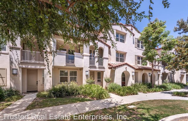 1452 Via Bonito - 1452 Via Bonito, Camarillo, CA 93012