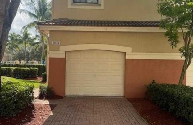 3872 Tree Top Dr photos photos