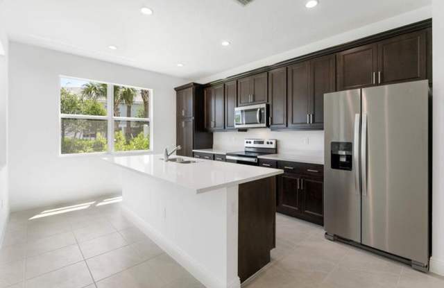 552 Sanderling Circle, Deerfield Beach, FL 33442 - 2480 photos photos