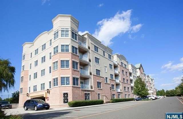 1210 Windsor Park Court 25 photos photos