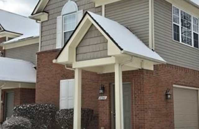 27341 HIDDEN OAKS Drive photos photos