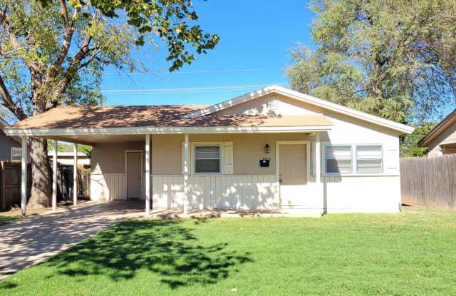 Available December 5th, 2025! 3bed/1bath photos photos