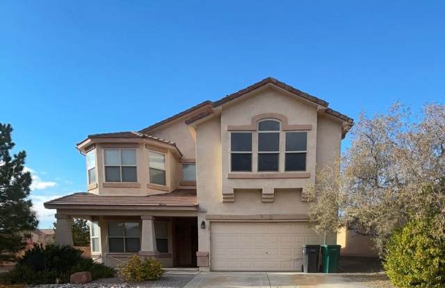 Spacious 3 bedroom, 3 bath with an additional loft located in the beautiful neighborhood of Cabezon! - 1514 Montiano Loop Southeast, Rio Rancho, NM 87124