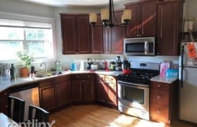 21 Pembroke St 1 - 21 Pembroke Street, Somerville, MA 02145