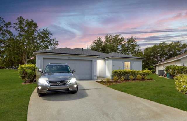 Stunning Lakefront Pool Home in Viera East – 3 Beds, 2 Baths! photos photos