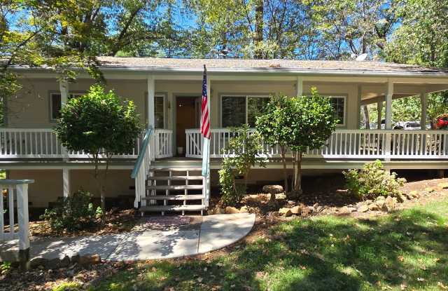 2 Bedroom 2 Bath located on Squirrel Creek photos photos