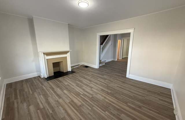 2605 Mapledale Avenue - Right photos photos