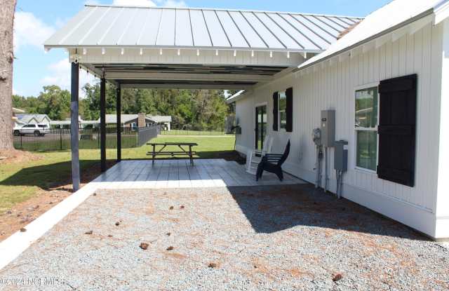 317 Stone Chimney Road SW Gallery 3