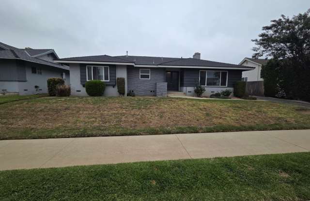 Charter Oak Home with 3 bedrooms, 2.5 baths photos photos