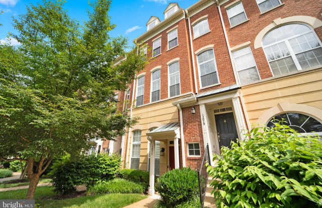 12079 TRUMBULL WAY Gallery 2