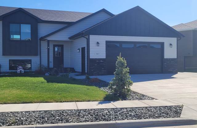 541 Mace Dr photos photos