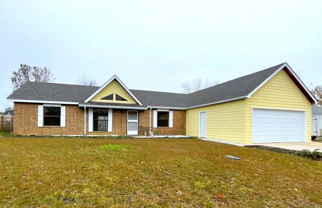 114 Clarence Ave photos photos