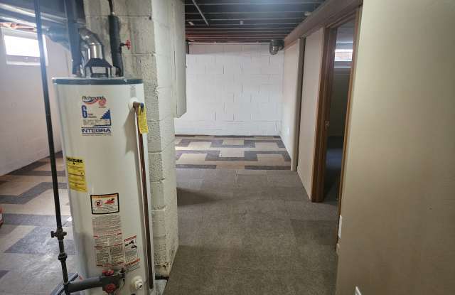 3657 S Taylor Ct Gallery 1