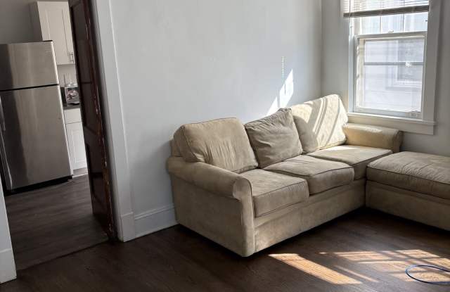 39 Huntington Street - 41A Gallery 4