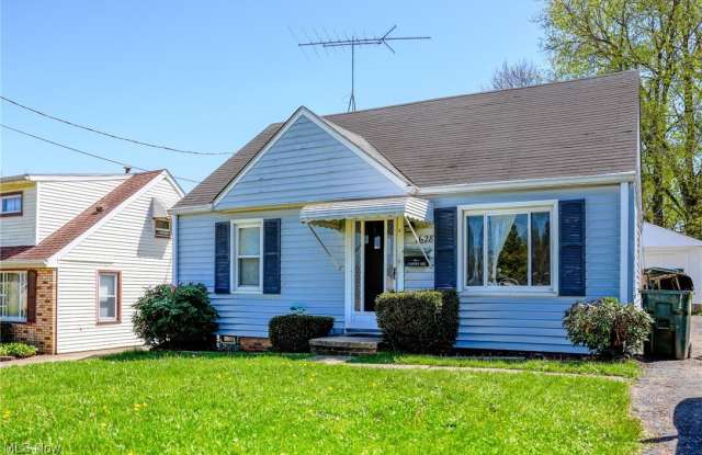 1628 28th Street NE photos photos