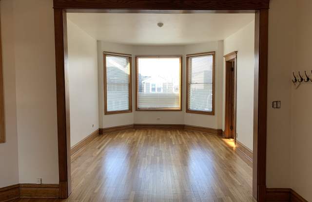 4509 North Troy Street photos photos