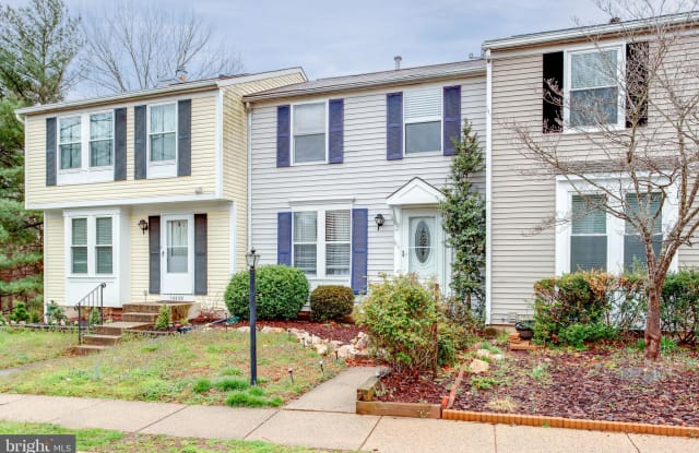 14658 STONE CROSSING COURT - 14658 Stone Crossing Court, Centreville, VA 20120