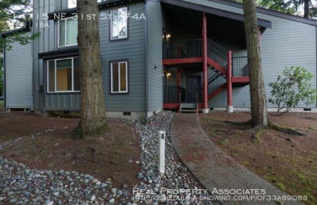 14715 NE 31st St - 14715 Northeast 31st Street, Bellevue, WA 98007