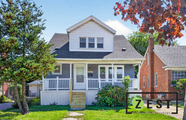 AMAZING 5 Bed 2 Bath- $1,500 monthly photos photos