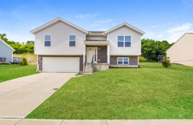 1004 Golfview Drive photos photos