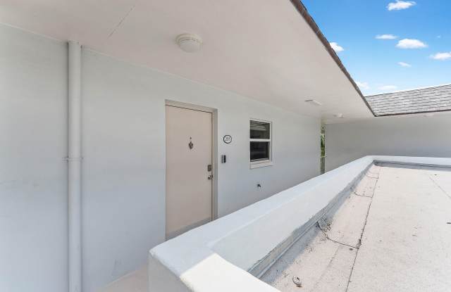 207 Tropic Isle Drive Gallery 4