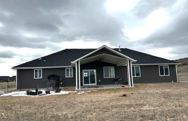 Executive Home in South Fork-built in 2022 Gallery 4