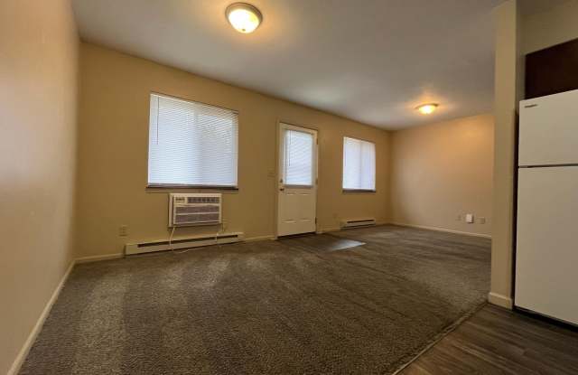 Pierceton 2 bed/2 Bath Gallery 2