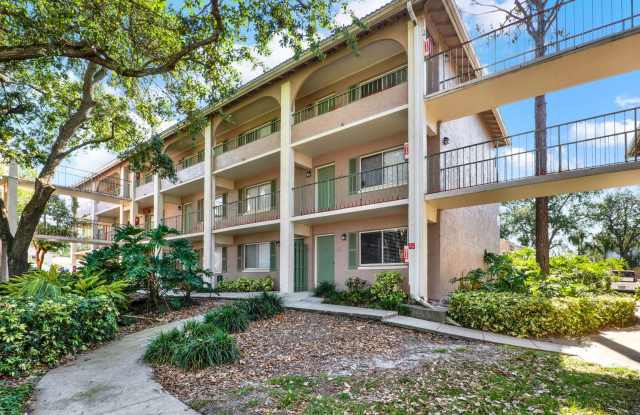 Newly Renovated ~ Ground Floor Condo in the heart of Altamonte Springs! photos photos