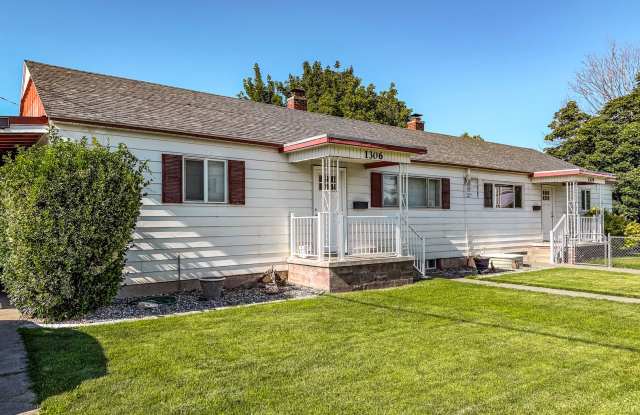 2-Bed 1-Bath Duplex Unit in the Heart of Richland photos photos 2-Bed 1-Bath Duplex Unit in the Heart of Richland photos photos