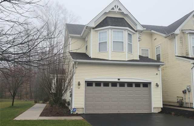 12 Avoncroft Lane - 12 Avoncroft Lane, Washington Heights, NY 10940 12 Avoncroft Lane - 12 Avoncroft Lane, Washington Heights, NY 10940