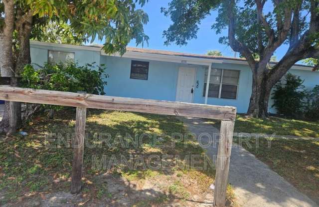 1130 W 23rd Street photos photos