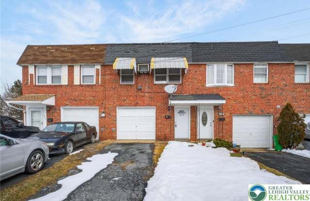 1831 S Church Street photos photos