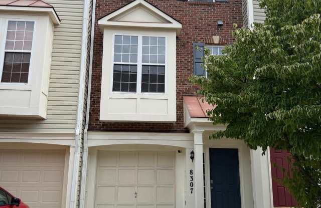 8307 GREEN GRASS Road Gallery 2