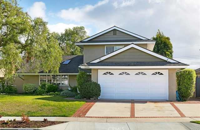 9640 Nightingale Avenue photos photos
