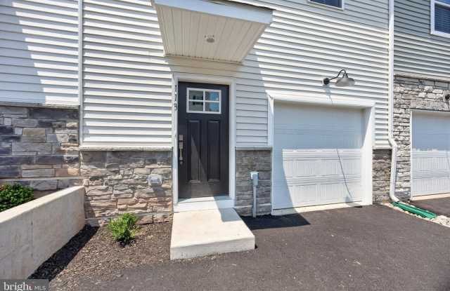113 ABRAMO VICTOR Drive Gallery 3