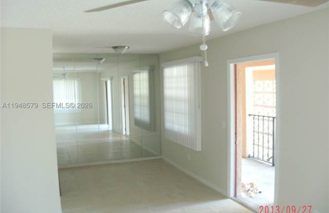 1409 Lake Ave - 1409 Lake Avenue, Lake Worth, FL 33460 1409 Lake Ave - 1409 Lake Avenue, Lake Worth, FL 33460