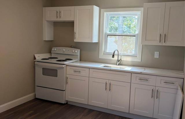 48 Penataquit Avenue Gallery 4