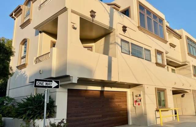 316 13th St photos photos