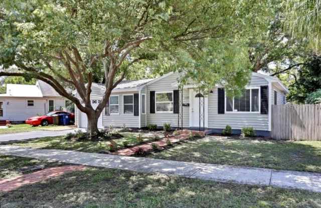 3179 11th Ave N photos photos