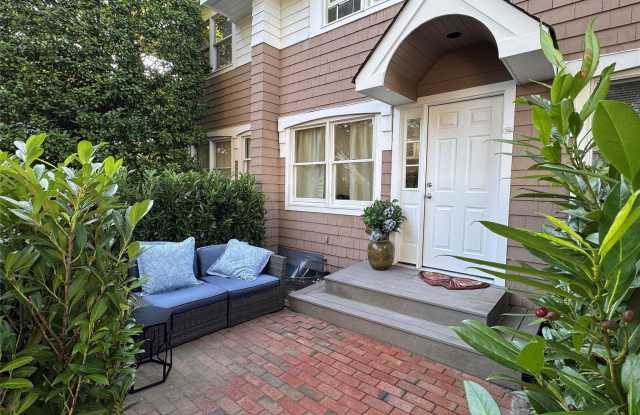 49 Canoe Place Road unit: 312 photos photos 49 Canoe Place Road unit: 312 photos photos