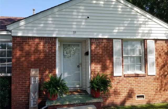 3 Bed | 2 Bath | Updated flooring & appliances Gallery 1