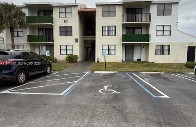 760 EXECUTIVE CENTER DR photos photos