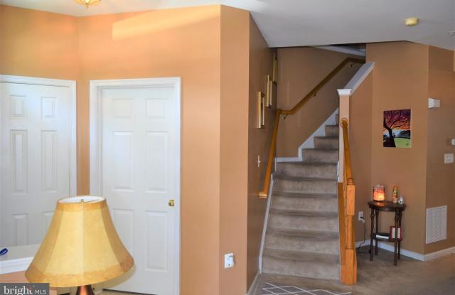 4305 BEGONIA DRIVE Gallery 3