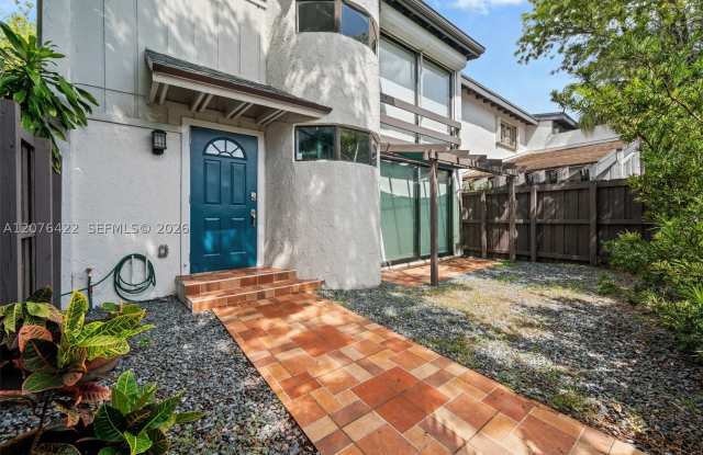 7140 SW 111th Ct Gallery 2