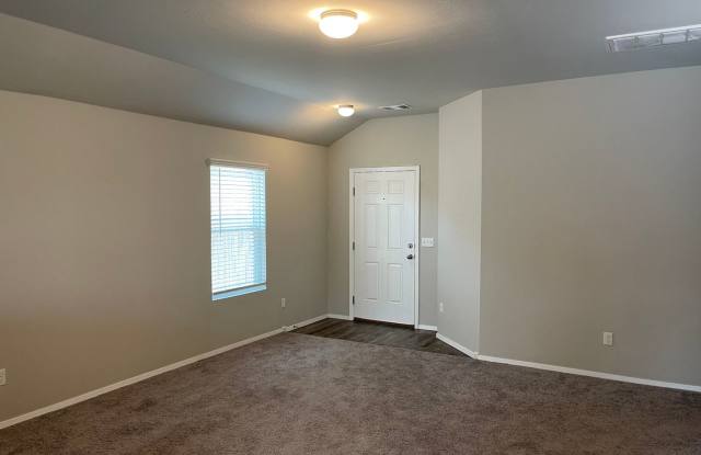 3 bed 2 bath open living and beautiful finishes! Gallery 3
