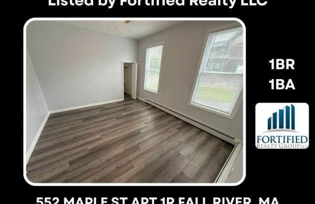 552 Maple St Apt photos photos