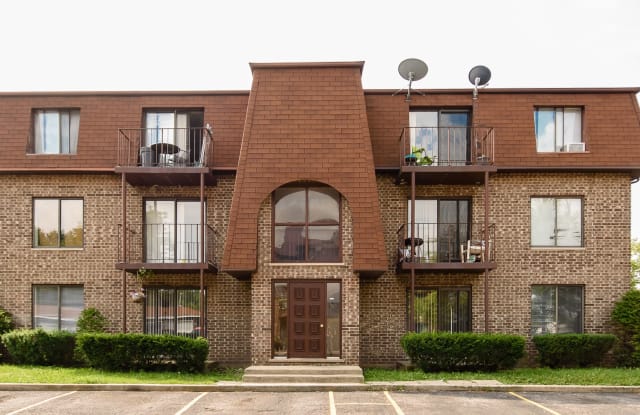 1543 South Ardmore Avenue - 1543 S Ardmore Ave, Villa Park, IL 60181