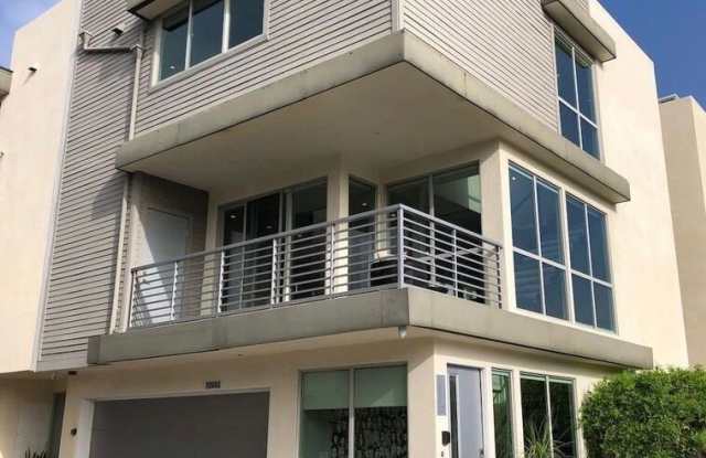 12003 Emery Ln photos photos