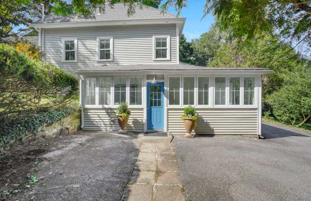 51 South Road Gallery 4