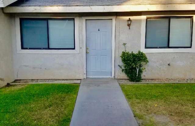 1 BEDROOM 1 BATH TRIPLEX photos photos